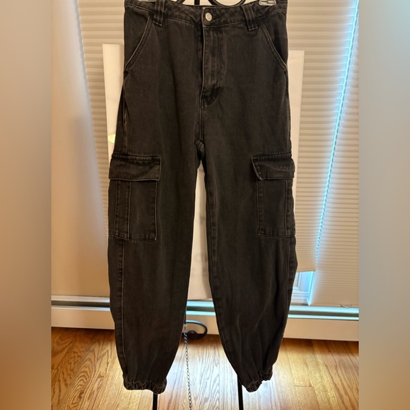 PACSUN Black Wash Wide Leg Cargo 90’s Jogger Boyfriend Relaxed Fit Jeans Size 26 - Picture 4 of 10